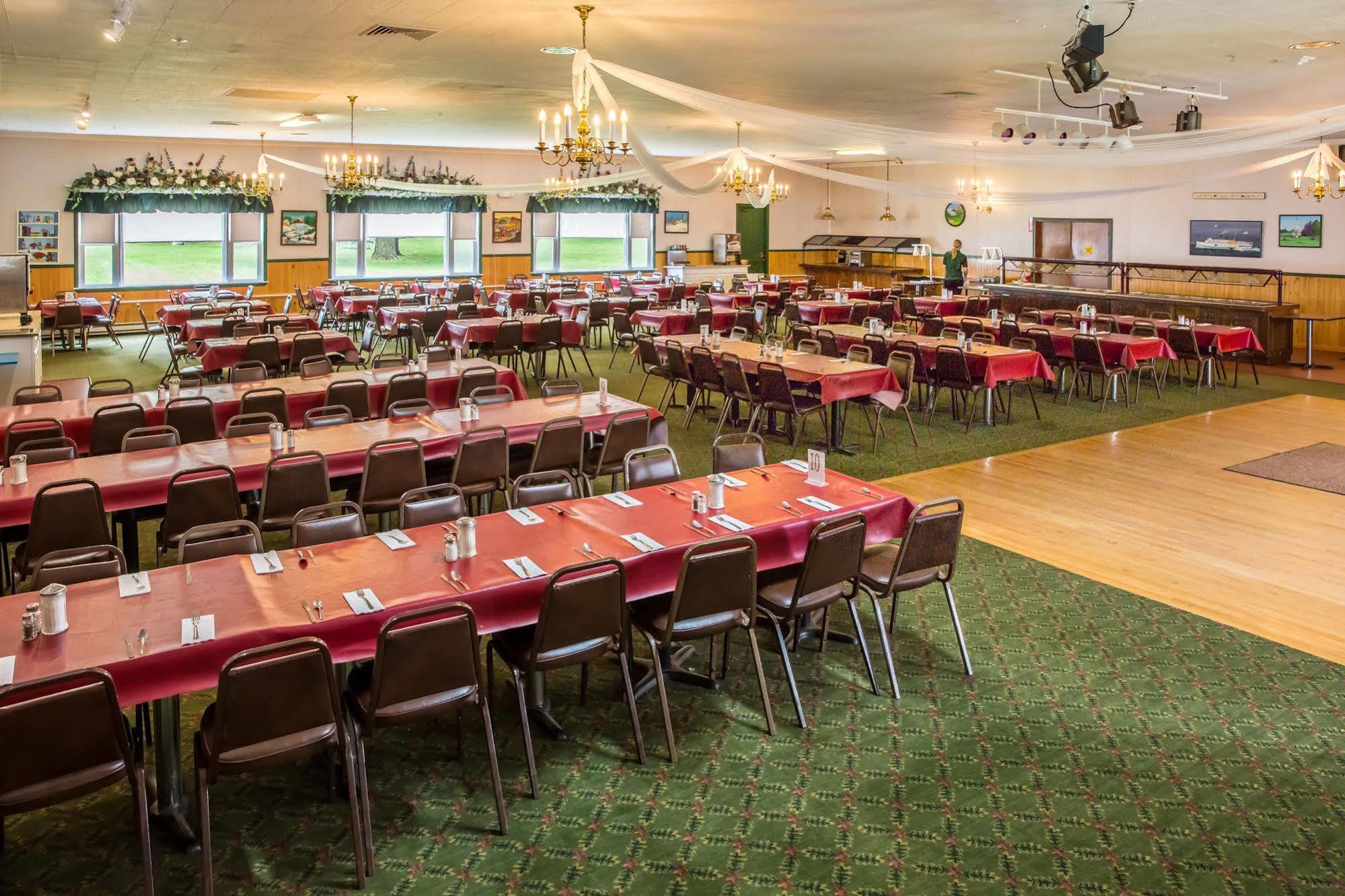 The Lodge At Poland Spring Resort Exterior photo